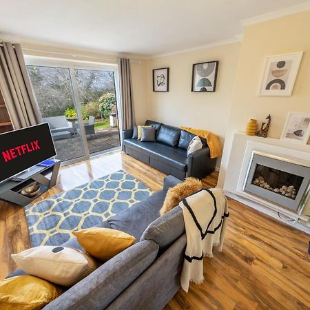 Pierocks Carver Entire House, Hot Tub & Wifi High Wycombe Dış mekan fotoğraf